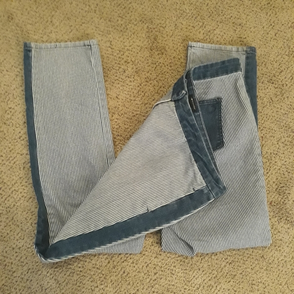 I ❤ Ronson Jeans - Picture 3 of 5